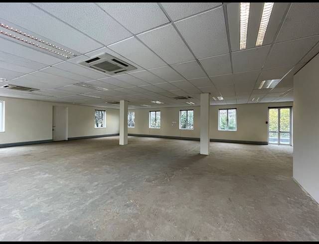 607M² OFFICE TO LET IN SANDTON CENTRAL